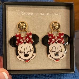 Disney BaubleBar Minnie mouse, NWT, Disney earrings. Super cute and noticeable.